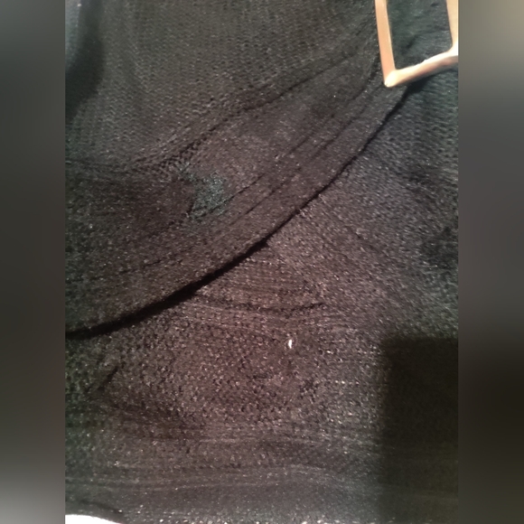 Derek Heart Cap Sleeve, cross Wrap Sweater with Buckle. Black-M - Picture 5 of 5